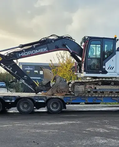 location bobcat Roscoff-5